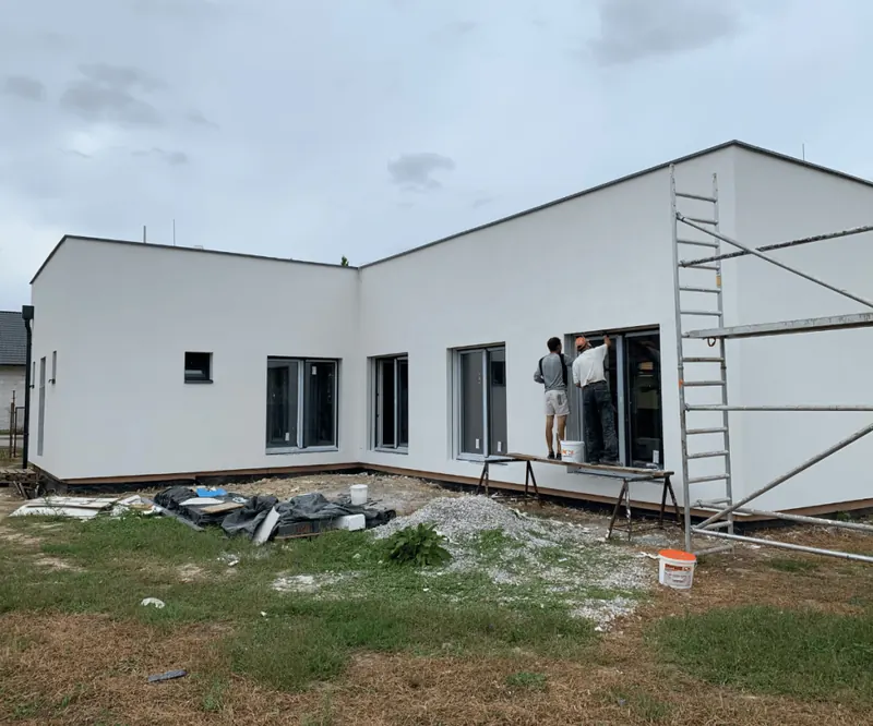 Dom v tvare L 120m2 - Trnava